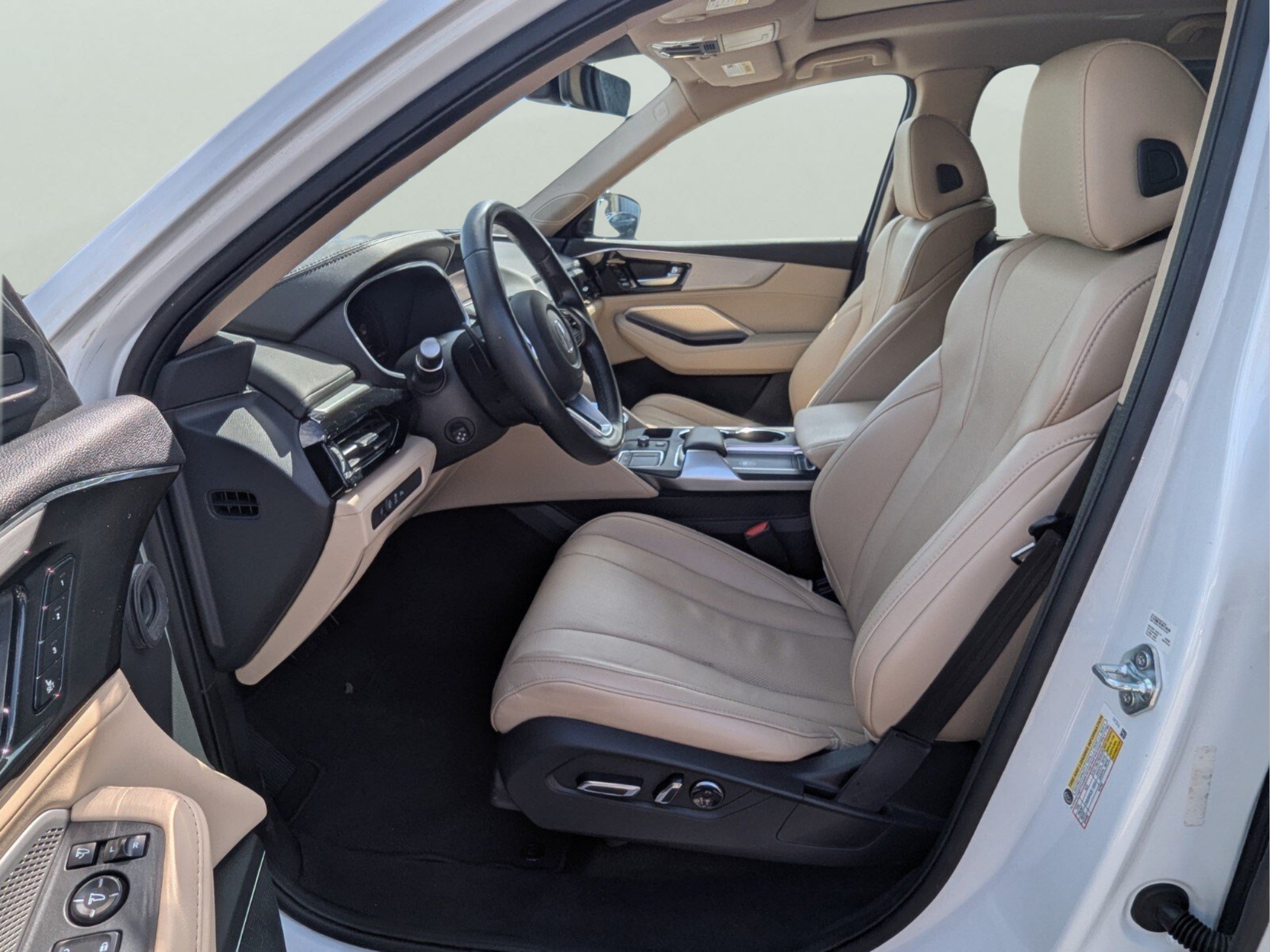 Used 2022 Acura MDX w/ Technology Package FWD image 11