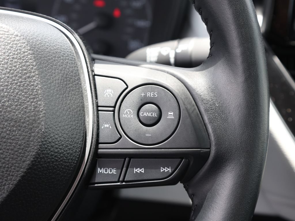 Used 2024 Toyota Corolla SE FWD image 30