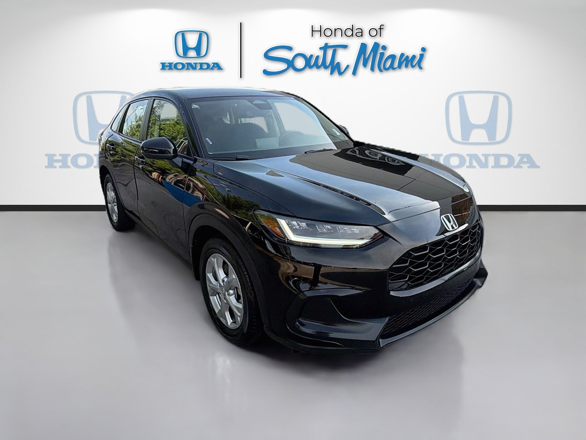 Certified 2023 Honda HR-V LX image 1