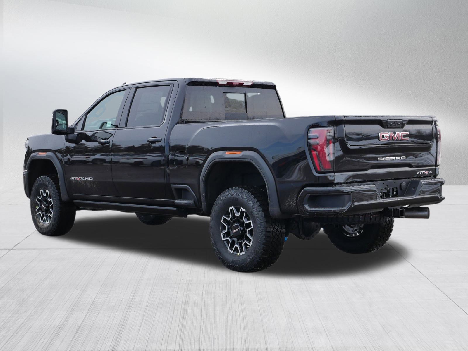 New 2026 GMC Sierra 2500 AT4X image 3