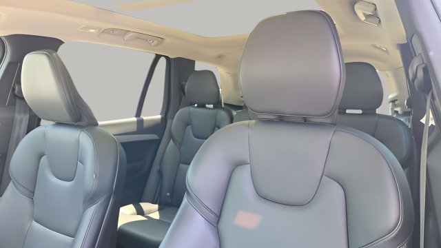 Used 2023 Volvo XC90 B5 Core w/ Protection Package Premier AWD/4WD image 22