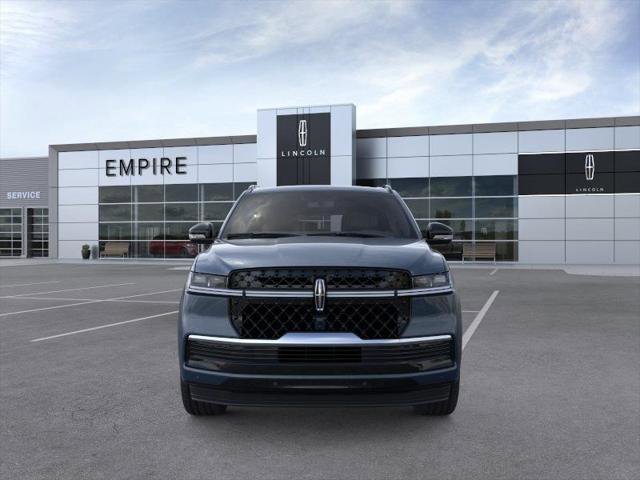New 2026 Lincoln Navigator Reserve w/ Jet Appearance Package AWD/4WD image 6