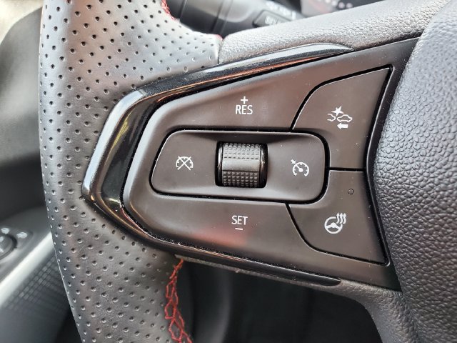 Certified 2024 Chevrolet Trax RS w/ Driver Confidence Package FWD image 21