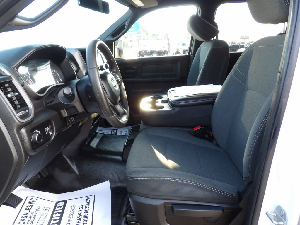 Used 2022 RAM 5500 Tradesman AWD/4WD image 29
