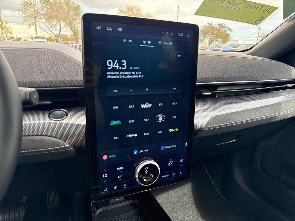 Certified 2025 Ford Mustang Mach-E GT image 18