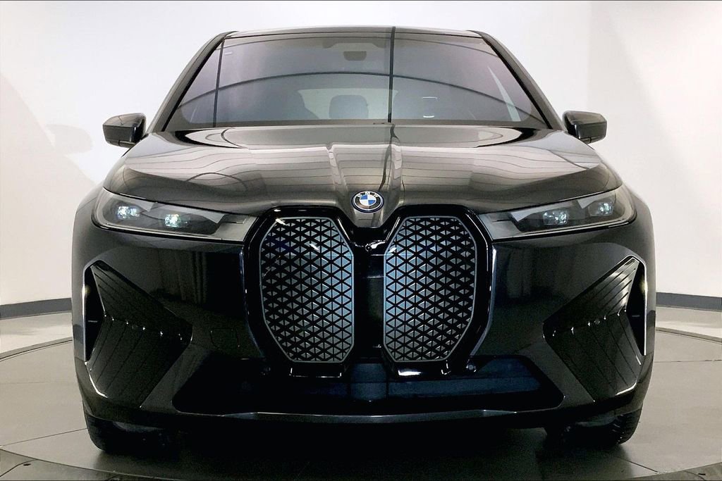 Certified 2024 BMW iX xDrive50 w/ Premium Package image 2