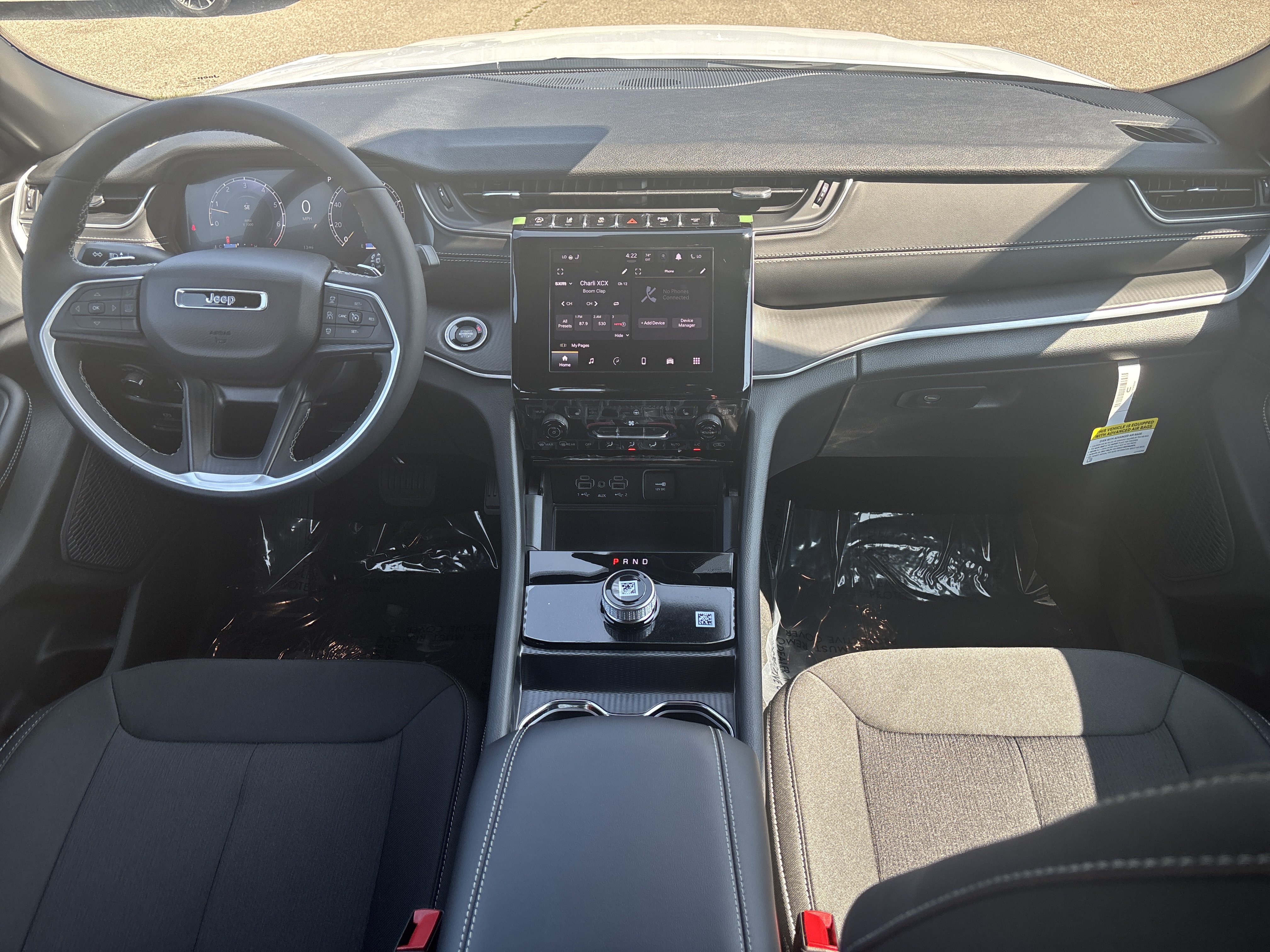 New 2026 Jeep Grand Cherokee L 4WD image 19