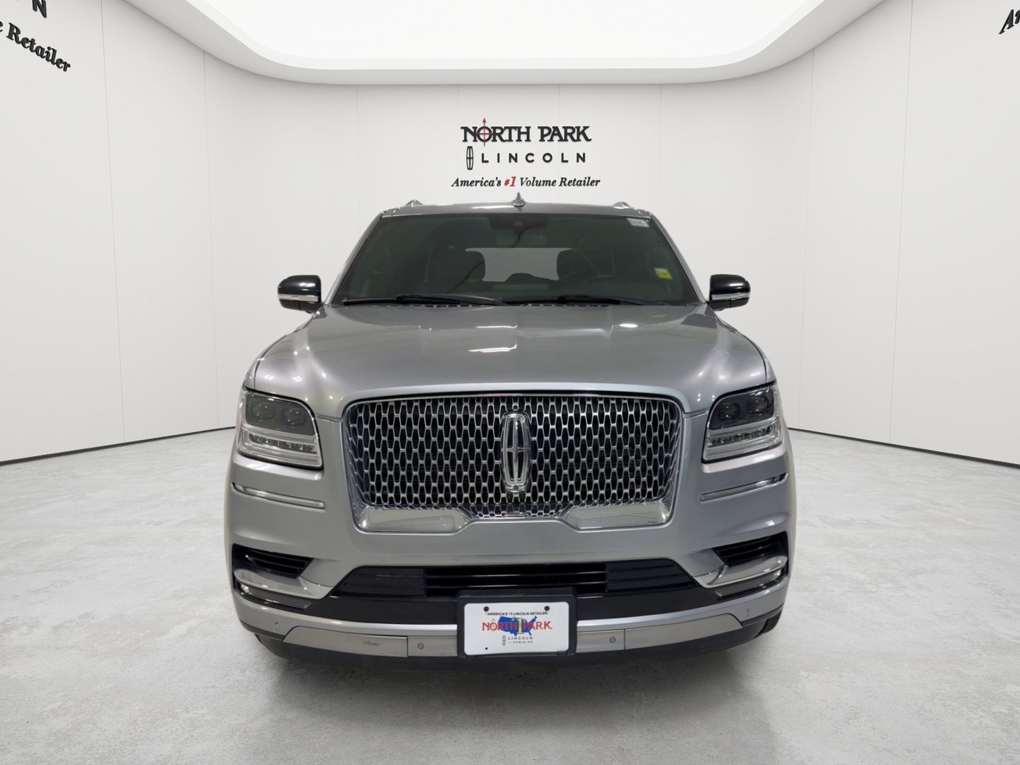 Used 2020 Lincoln Navigator L Reserve RWD image 8