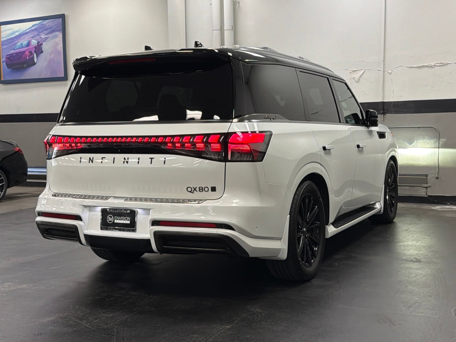 Used 2025 INFINITI QX80 Autograph w/ Autograph Exterior Package AWD/4WD image 12