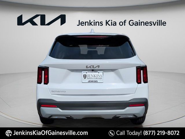 New 2026 Kia Sorento LX FWD image 6