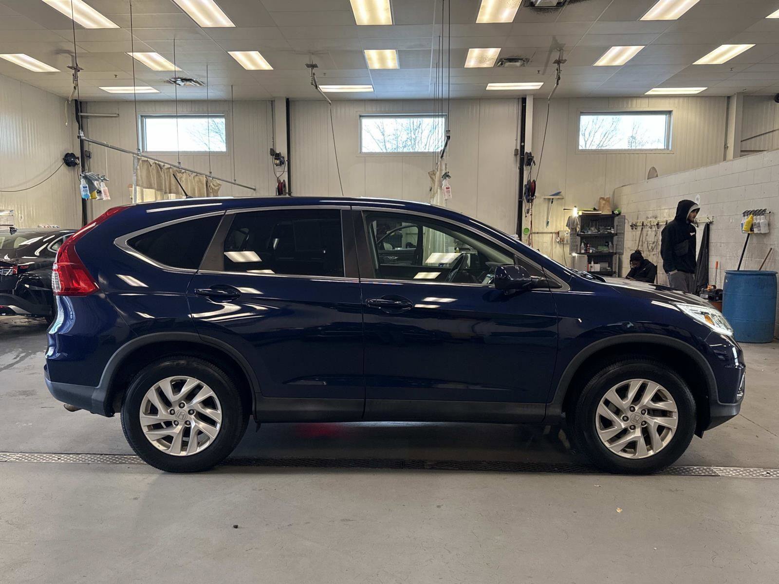 Used 2016 Honda CR-V EX image 4