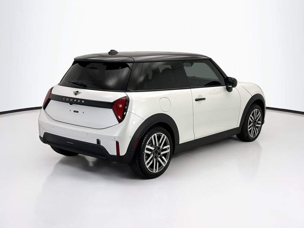 New 2026 MINI Cooper 2-Door Hardtop FWD image 5
