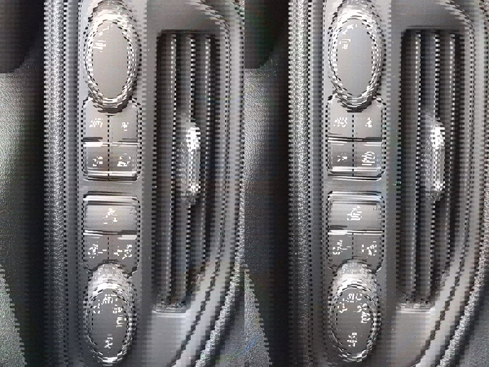 Used 2024 Chevrolet Silverado 1500 W/T image 21