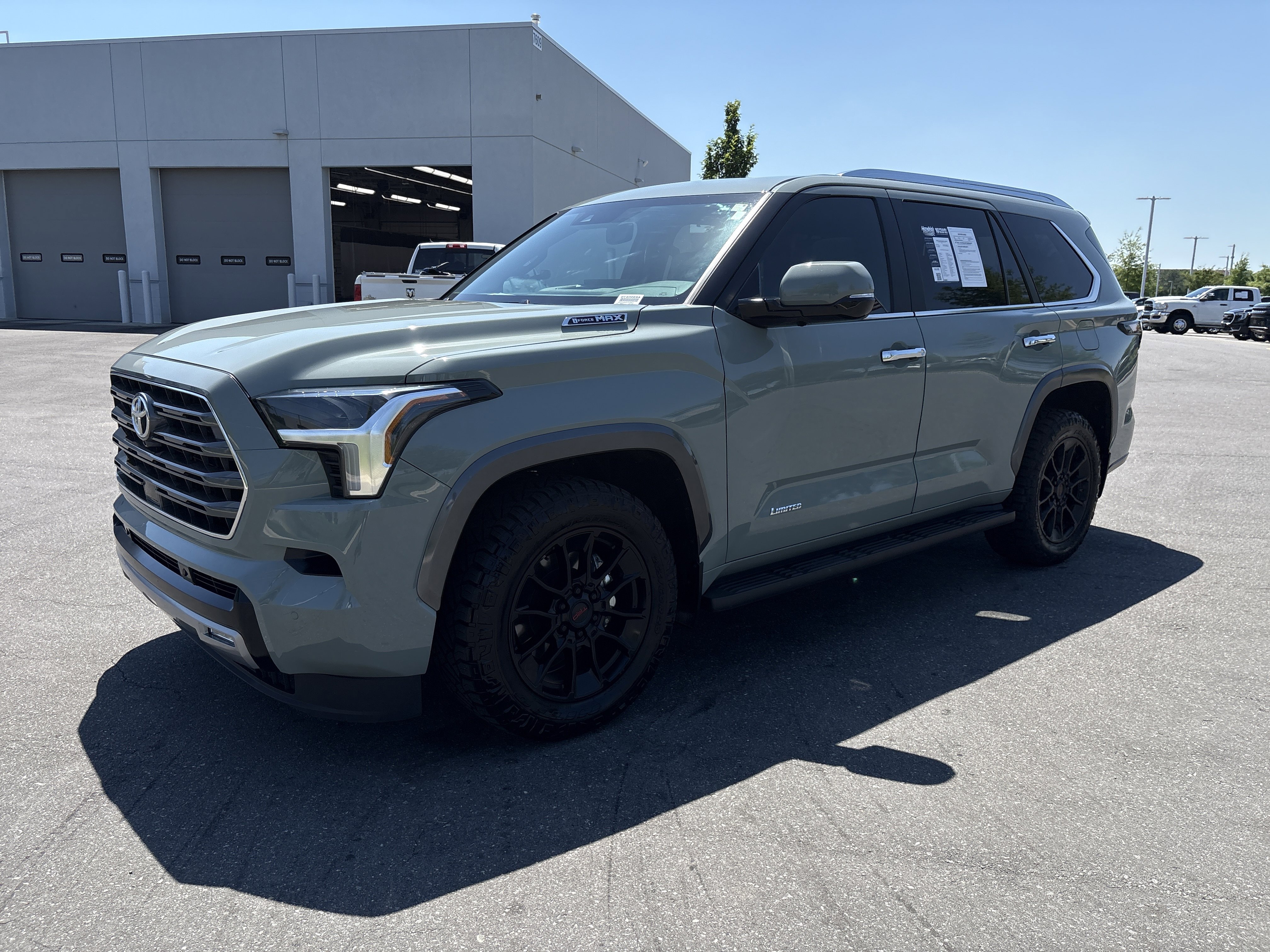 Used 2026 Toyota Sequoia Limited AWD/4WD image 5