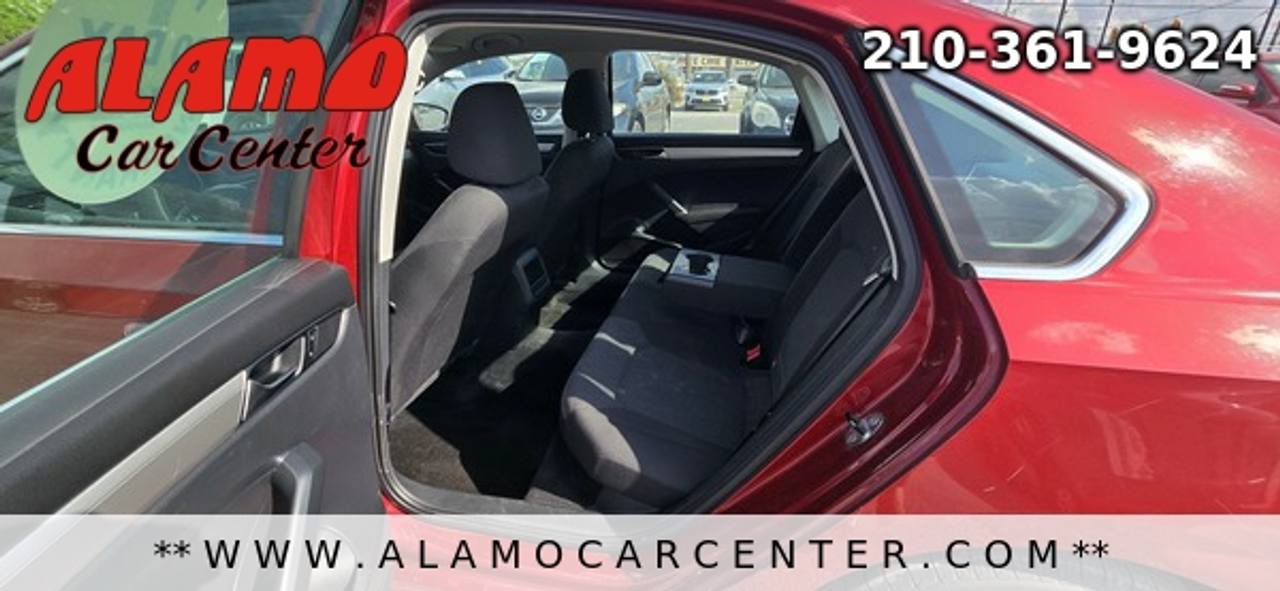Used 2016 Volkswagen Passat 1.8T R-Line FWD image 25