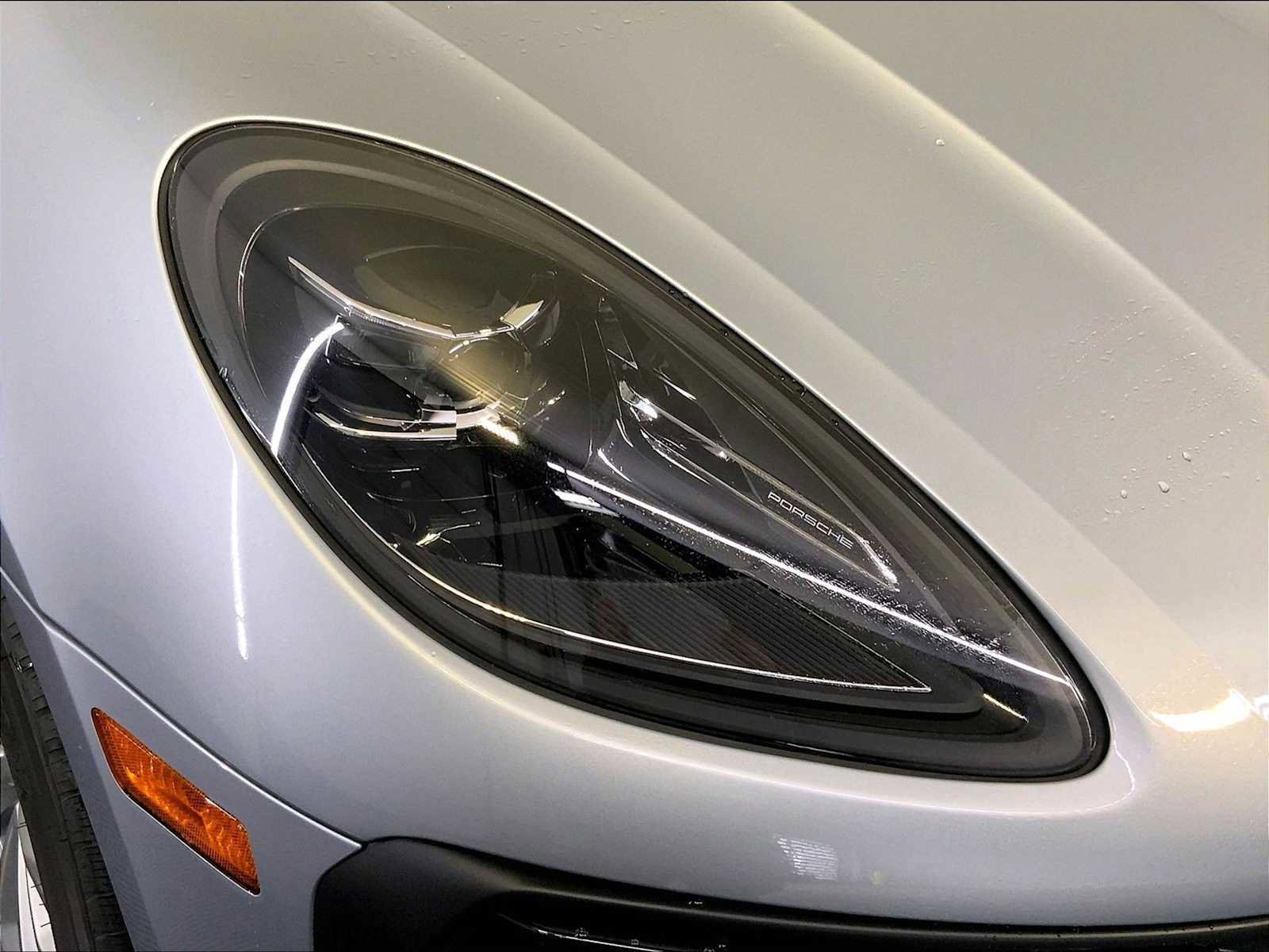 New 2026 Porsche Macan AWD/4WD image 12