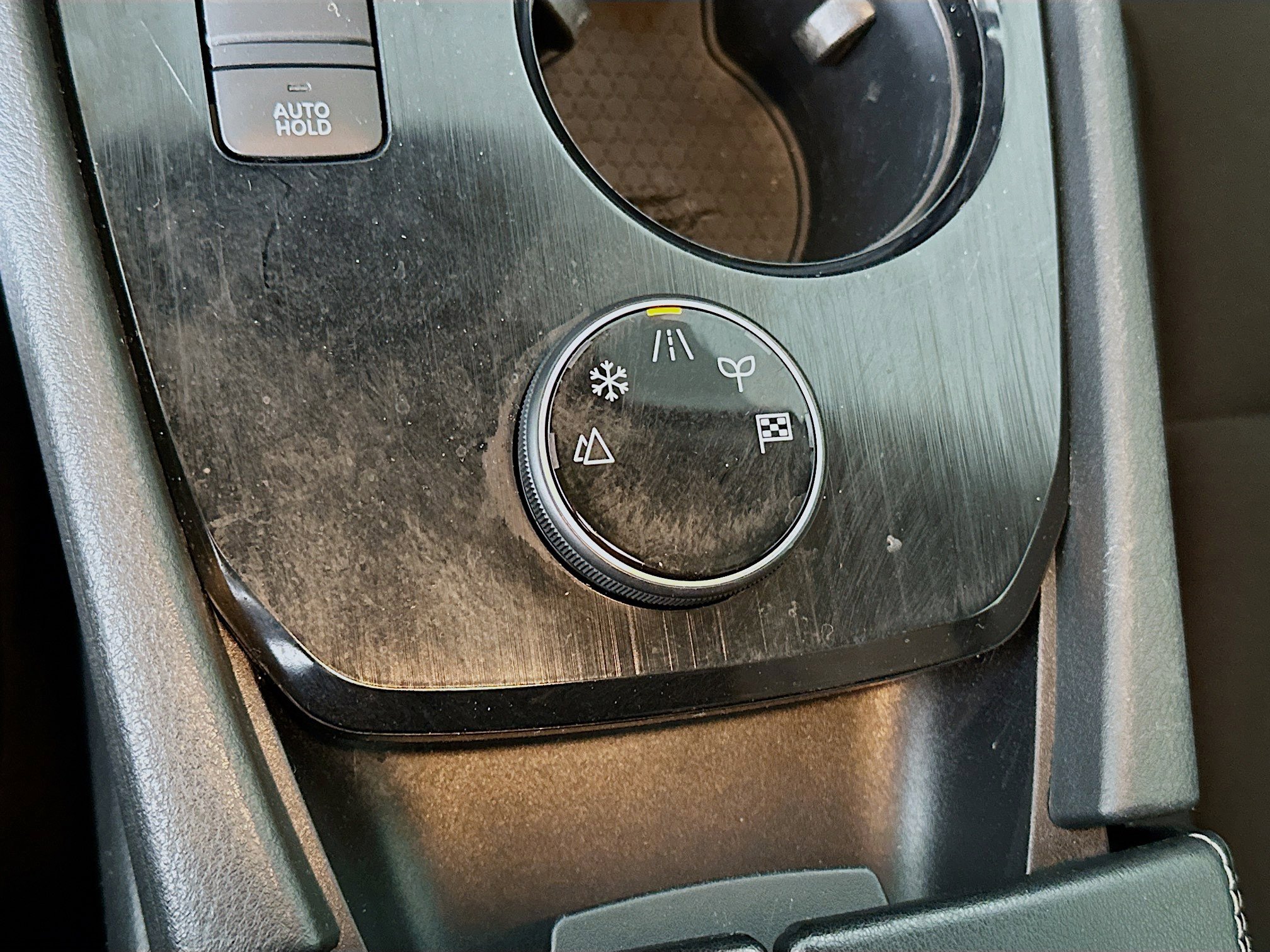 Used 2023 Nissan Rogue S image 25