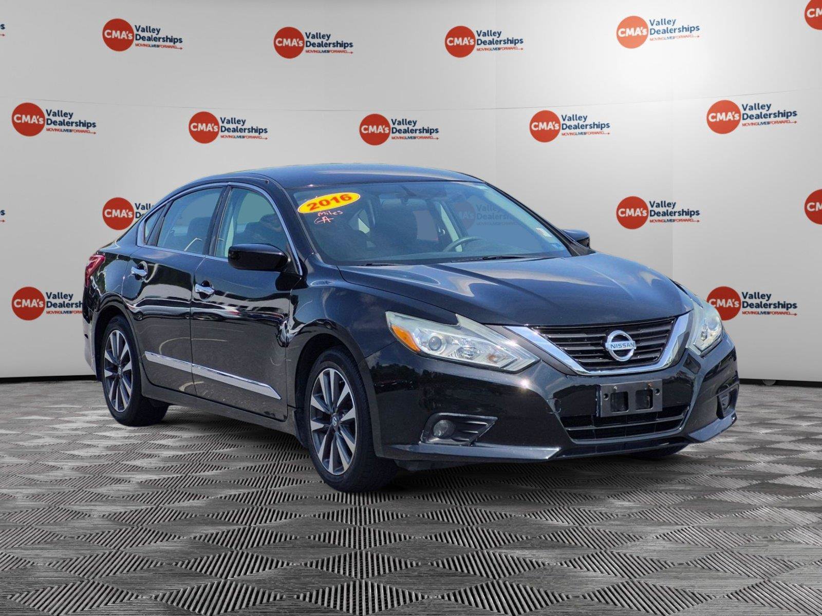 Used 2016 Nissan Altima 2.5 SV FWD image 7