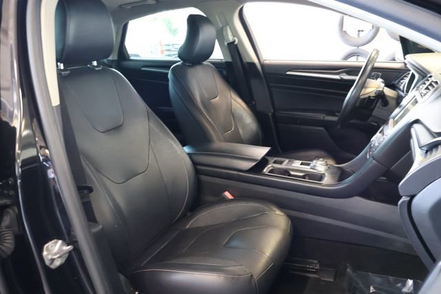 Used 2019 Ford Fusion Titanium AWD/4WD image 21
