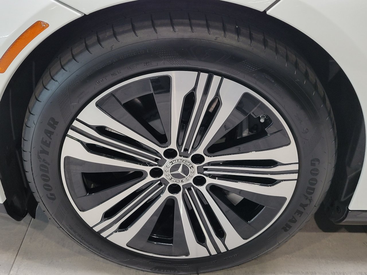 New 2023 Mercedes-Benz EQS 450+ Sedan image 8