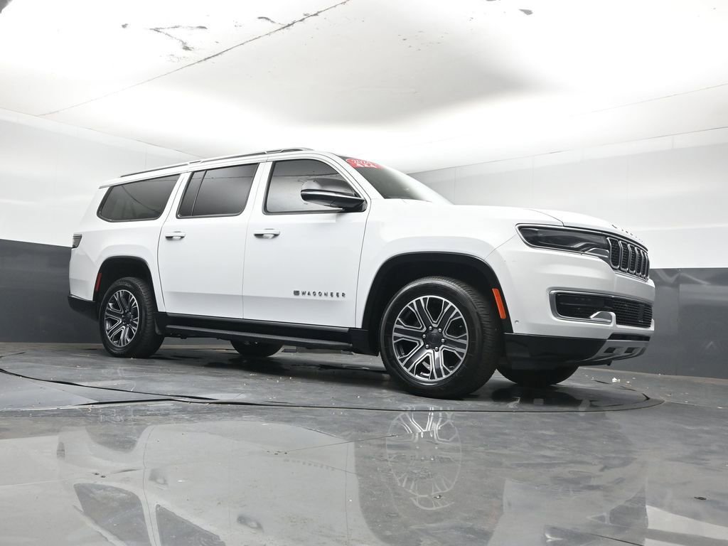 Used 2024 Jeep Wagoneer L Series II w/ Flexible Seating Group image 33