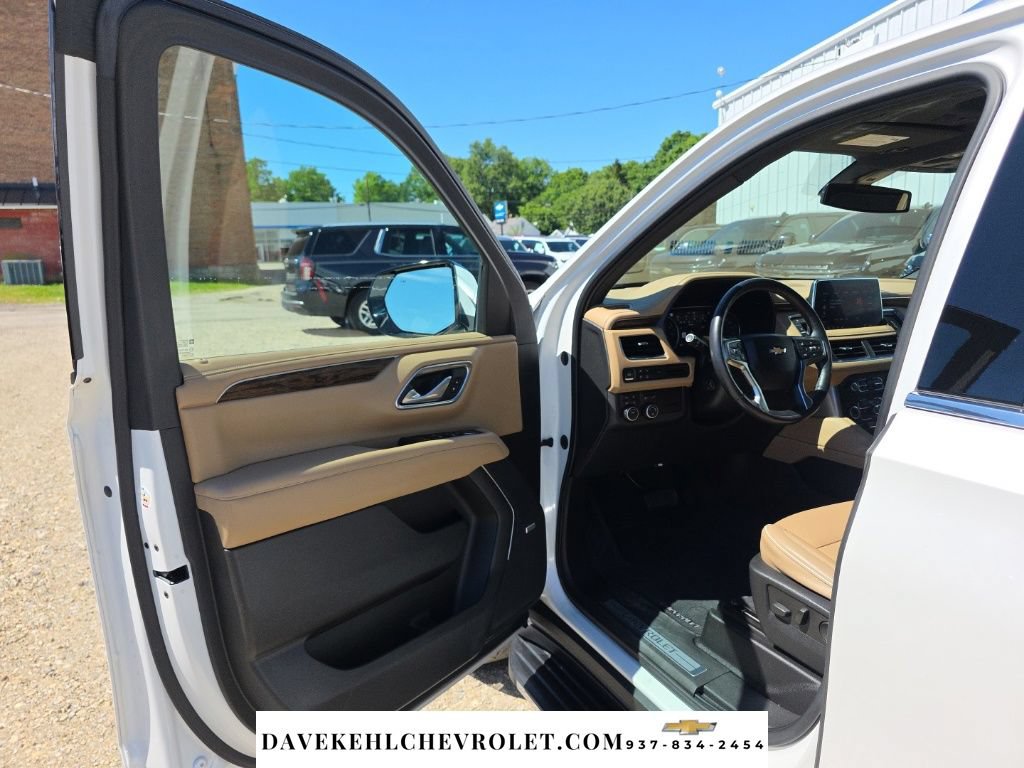 Used 2021 Chevrolet Tahoe Premier AWD/4WD image 9
