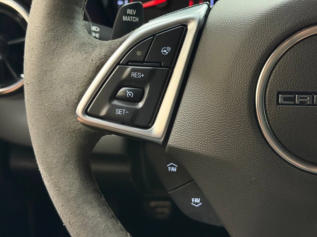 Used 2019 Chevrolet Camaro SS RWD image 23