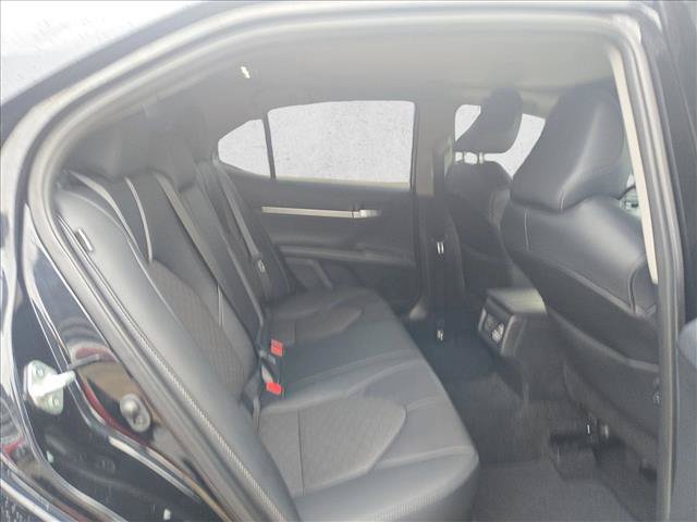 Used 2023 Toyota Camry XSE FWD image 19