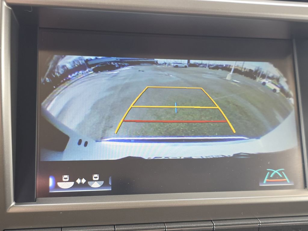 Certified 2020 Lexus GX 460 Luxury w/ Accessory Package image 13