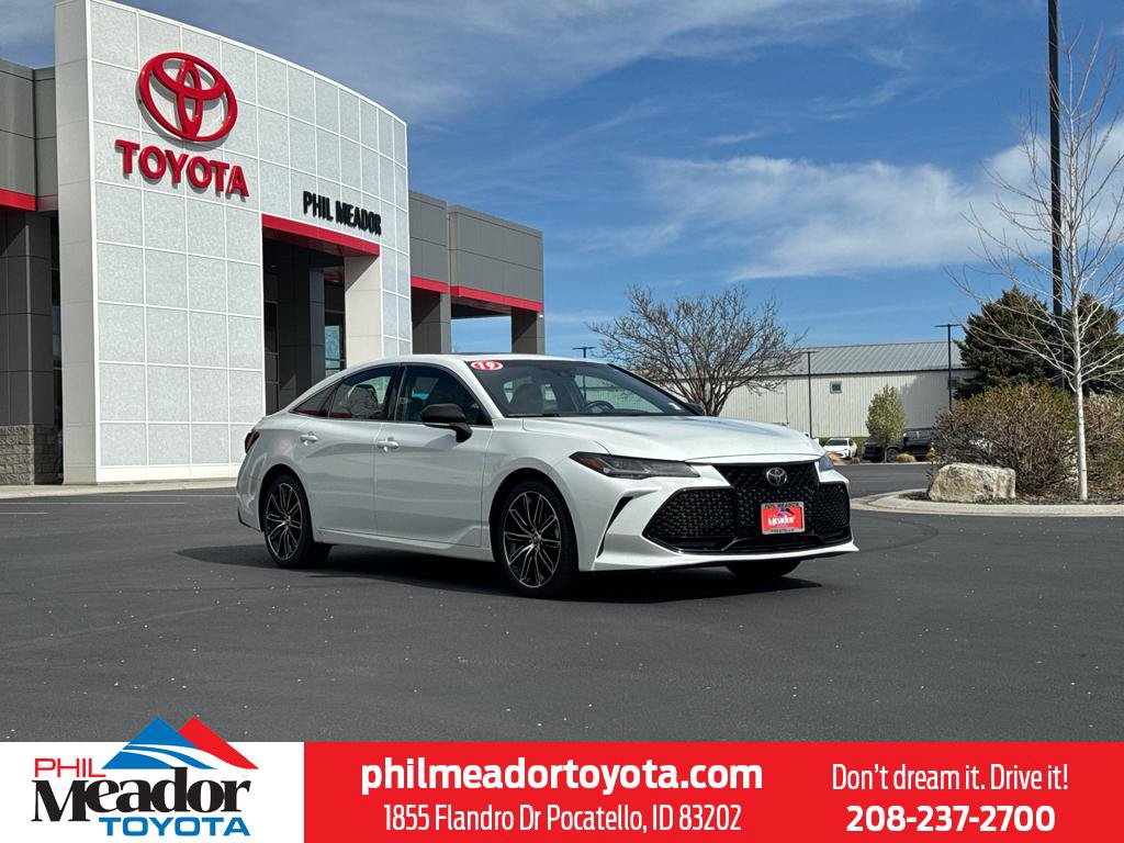 Used 2019 Toyota Avalon Touring w/ Advanced Safety Package FWD image 1
