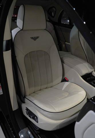 Used 2013 Bentley Mulsanne RWD image 21
