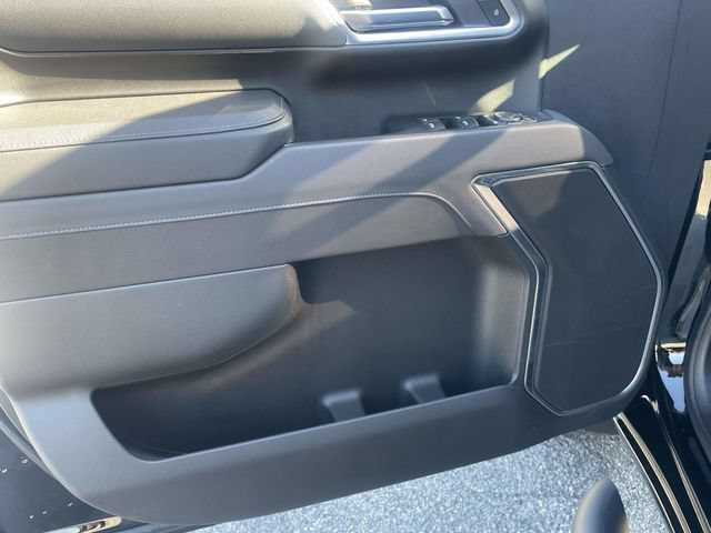 Used 2025 Chevrolet Silverado 2500 LT w/ Trail Boss Package AWD/4WD image 16