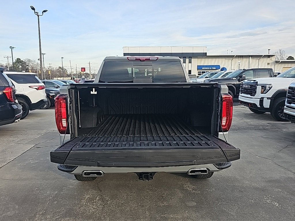 Certified 2025 GMC Sierra 1500 AT4 w/ AT4 Premium Package image 6