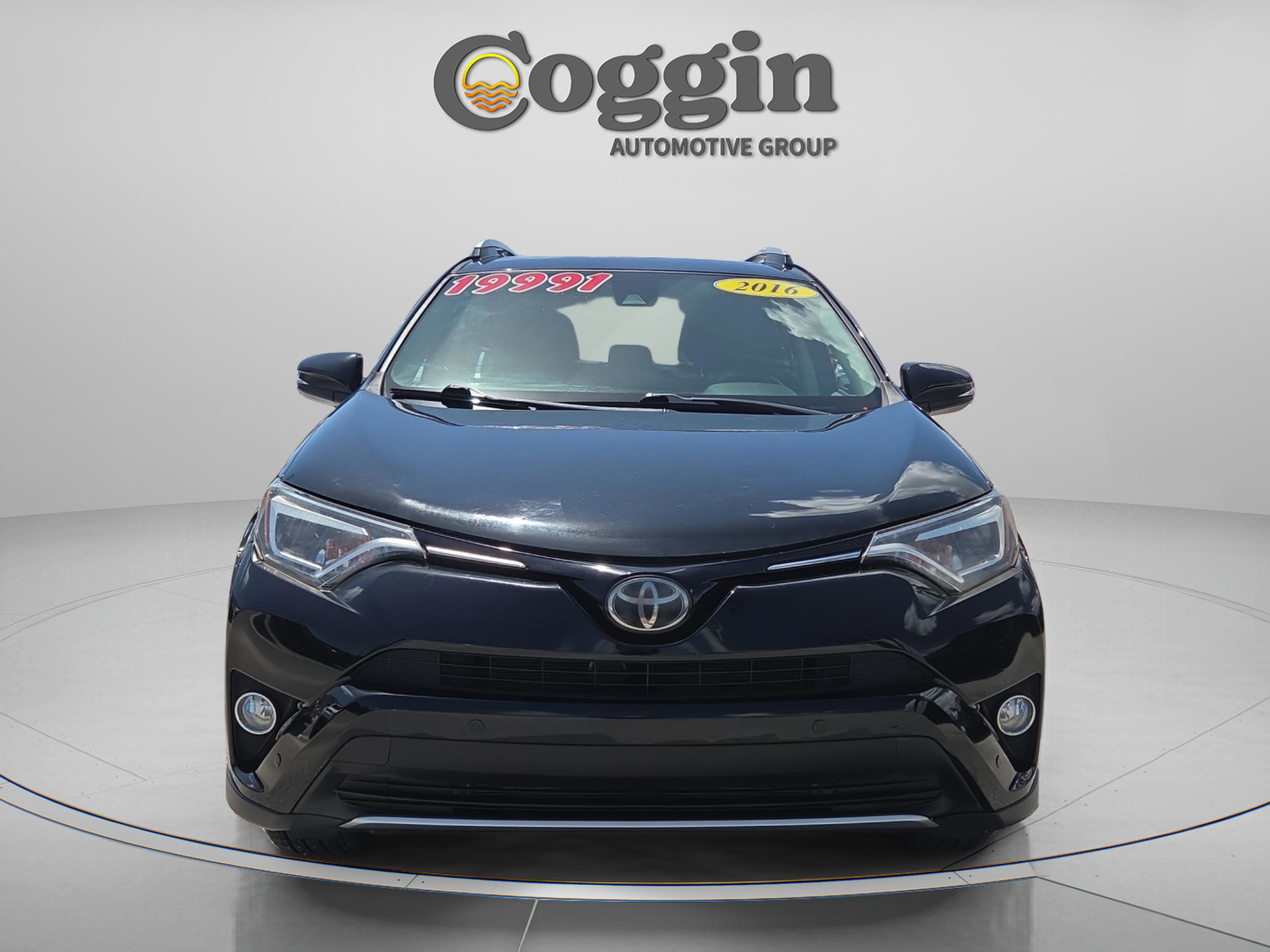 Used 2016 Toyota RAV4 Limited FWD image 8