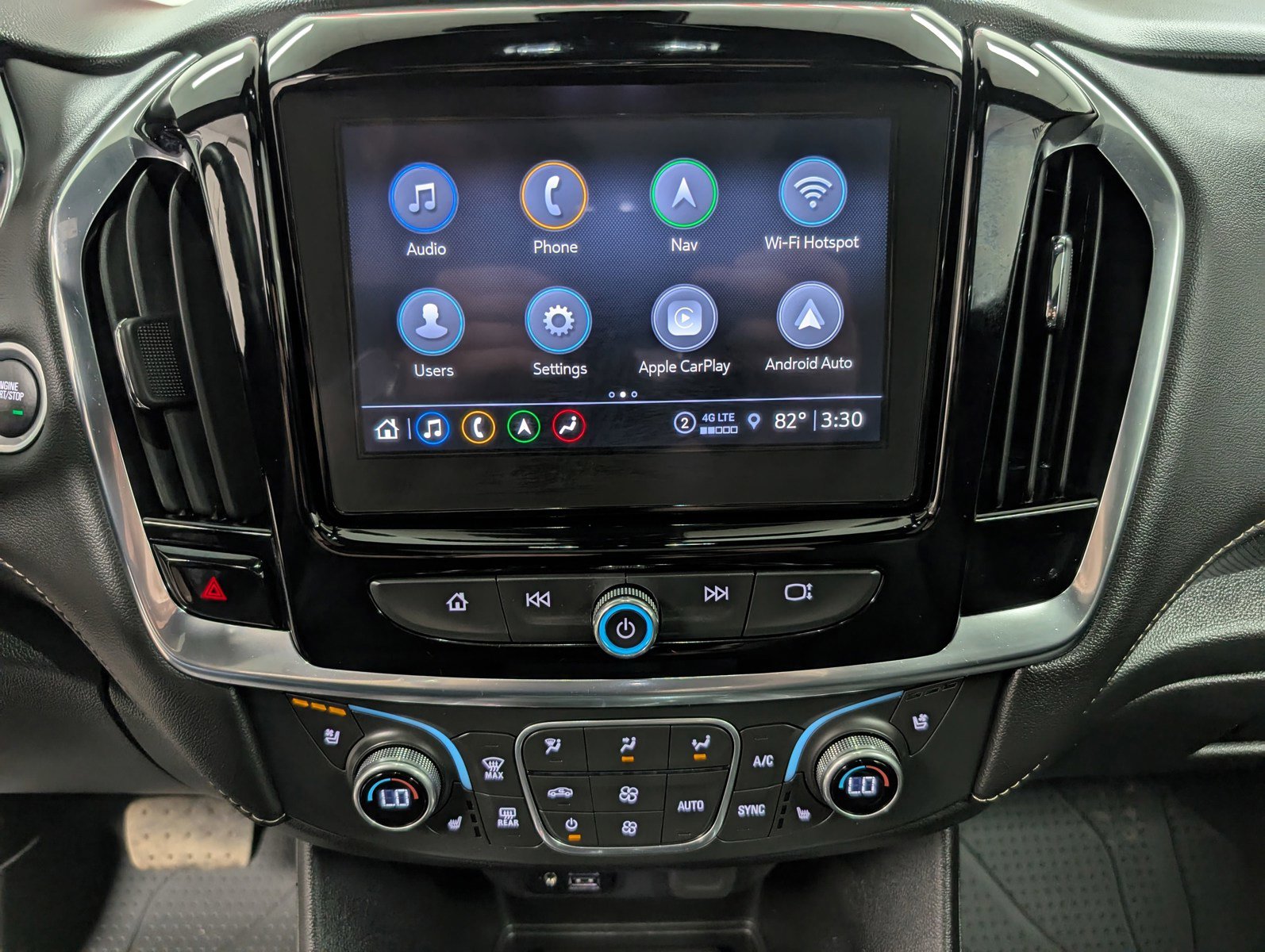 Used 2023 Chevrolet Traverse Premier image 16