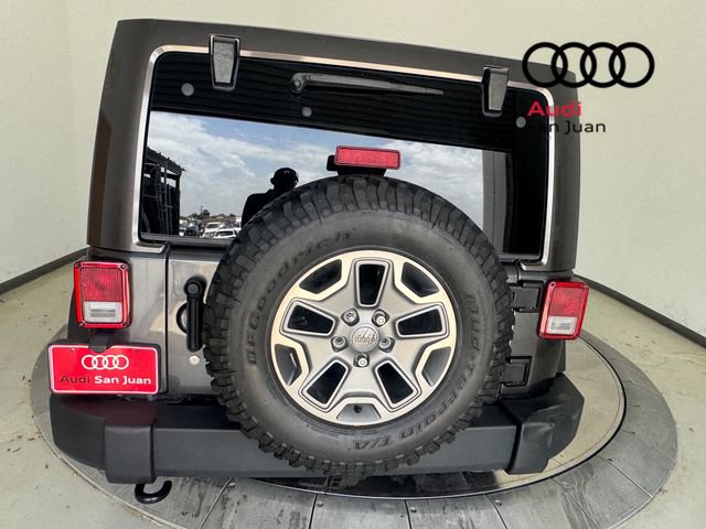 Used 2017 Jeep Wrangler Unlimited Rubicon w/ Connectivity Group AWD/4WD image 29