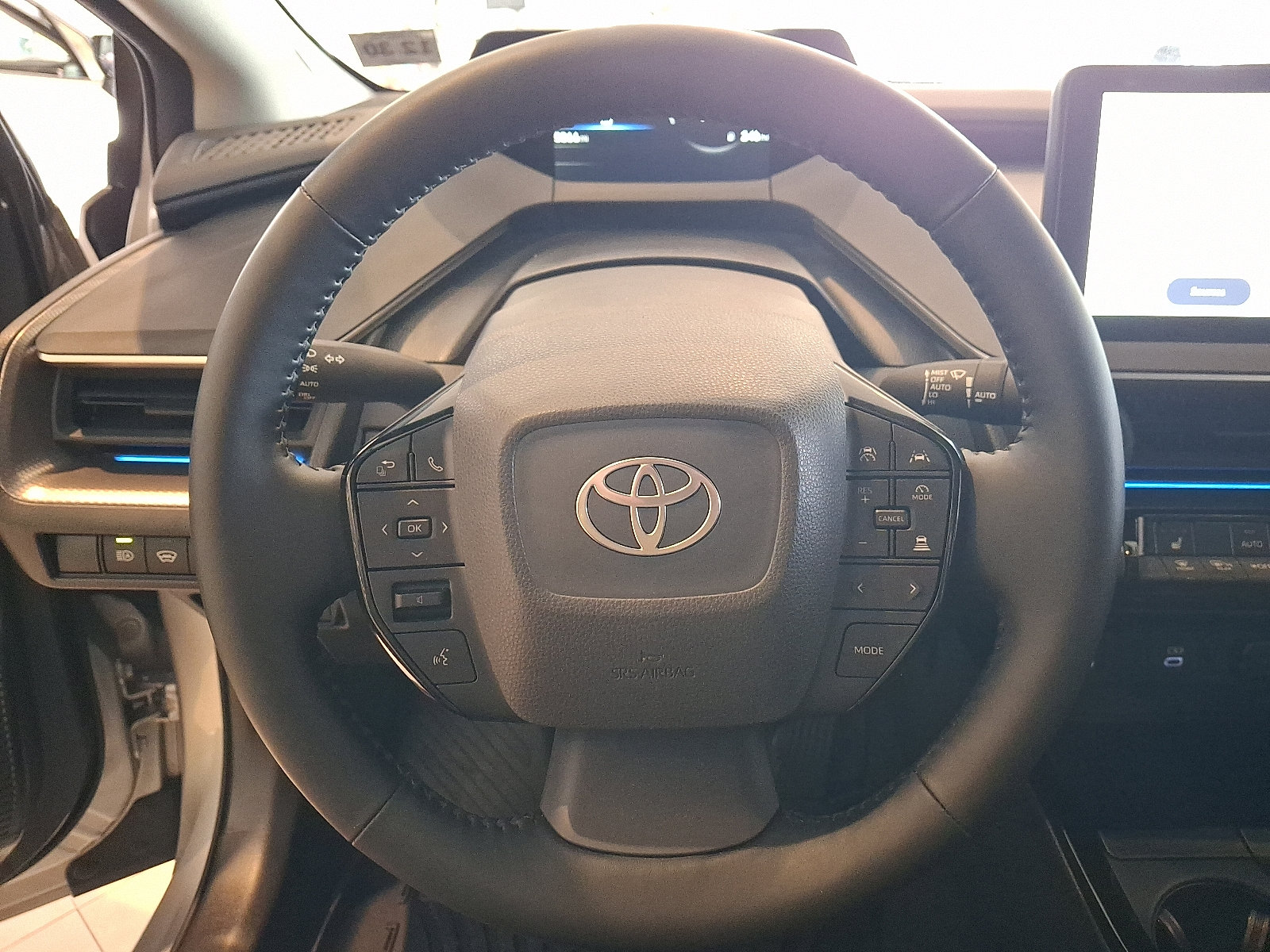 Certified 2026 Toyota Prius XLE AWD/4WD image 19