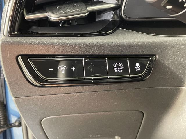 Certified 2023 Kia Niro EX FWD image 14