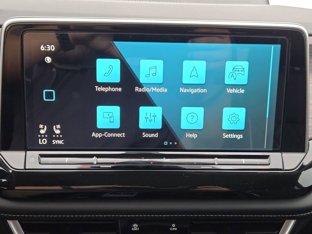 New 2026 Volkswagen Atlas SEL Premium R-Line image 14