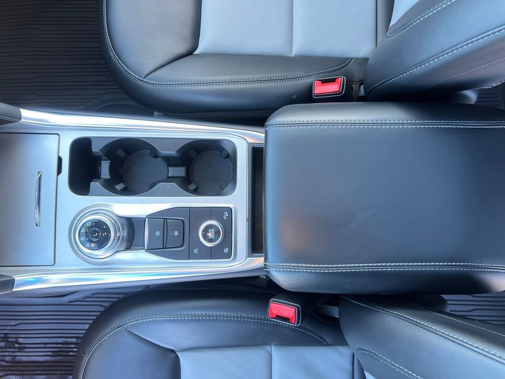Certified 2023 Ford Explorer XLT w/ Equipment Group 202A image 25