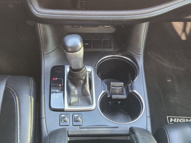 Used 2019 Toyota Highlander XLE image 20
