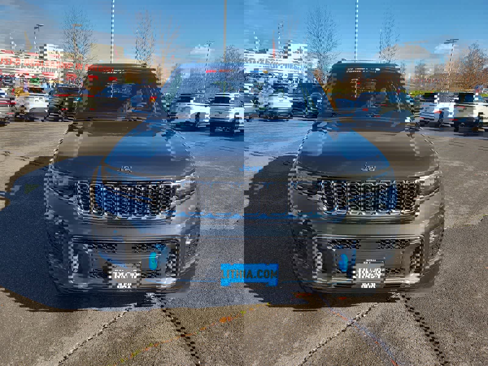 Used 2024 Jeep Grand Cherokee Overland w/ Trailer Tow Package image 14