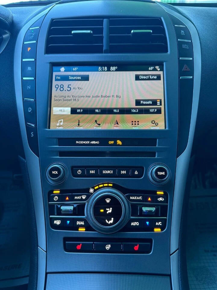 Used 2018 Lincoln MKZ Select w/ Select Plus Package image 18