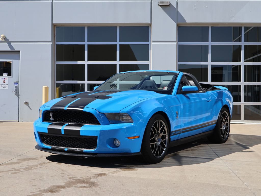 Used 2012 Ford Mustang Shelby GT500 w/ SVT Performance Pkg RWD image 3