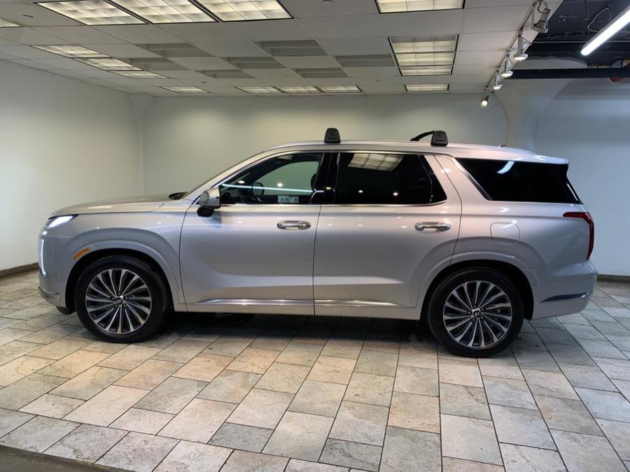 Used 2025 Hyundai Palisade Calligraphy image 4
