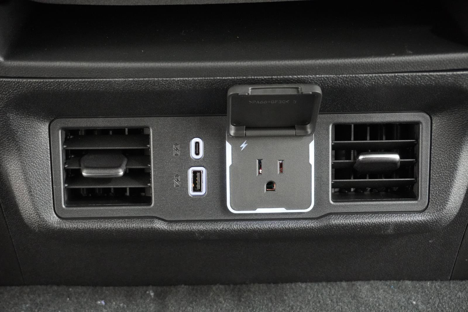 New 2026 Chevrolet Silverado 1500 LT w/ Texas Edition Plus AWD/4WD image 30