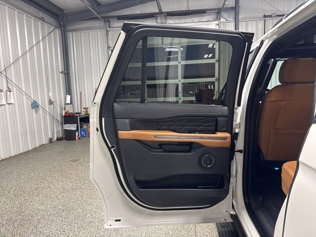 Used 2024 Ford Expedition Max Platinum image 20