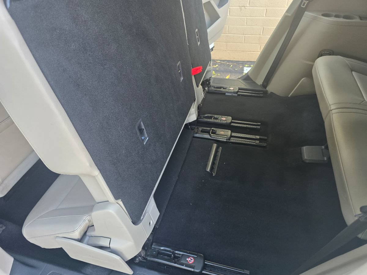 Used 2018 Volkswagen Atlas SE FWD image 39