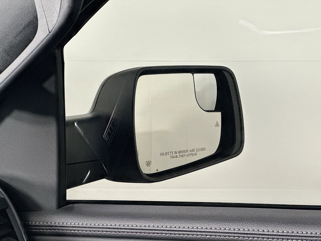 Used 2025 RAM 1500 Laramie w/ Sport Appearance Package image 29