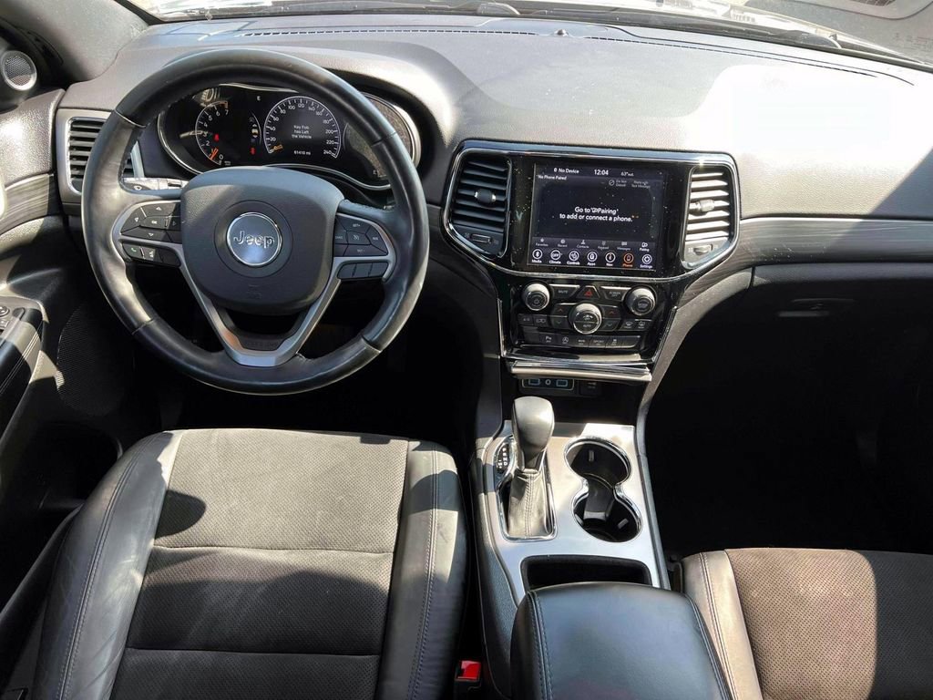 Certified 2019 Jeep Grand Cherokee Altitude image 12